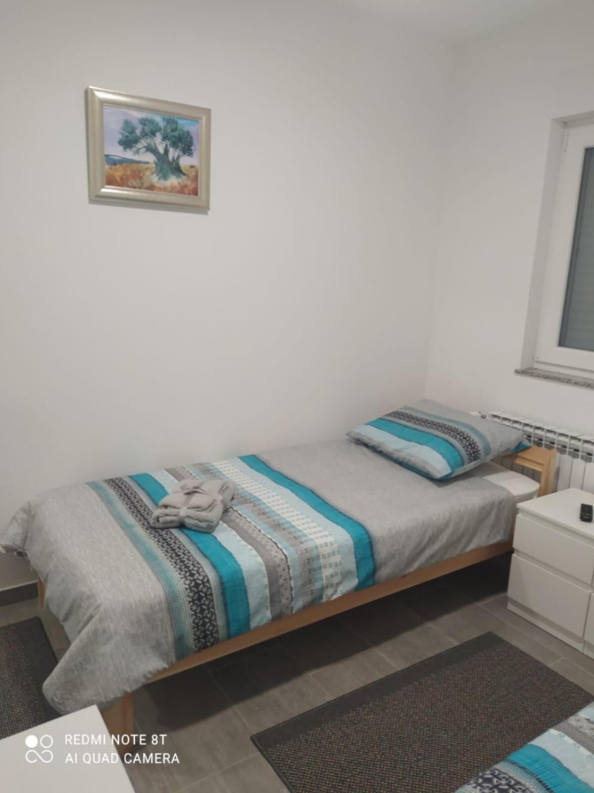 Apartman Marija Perusic Oda fotoğraf